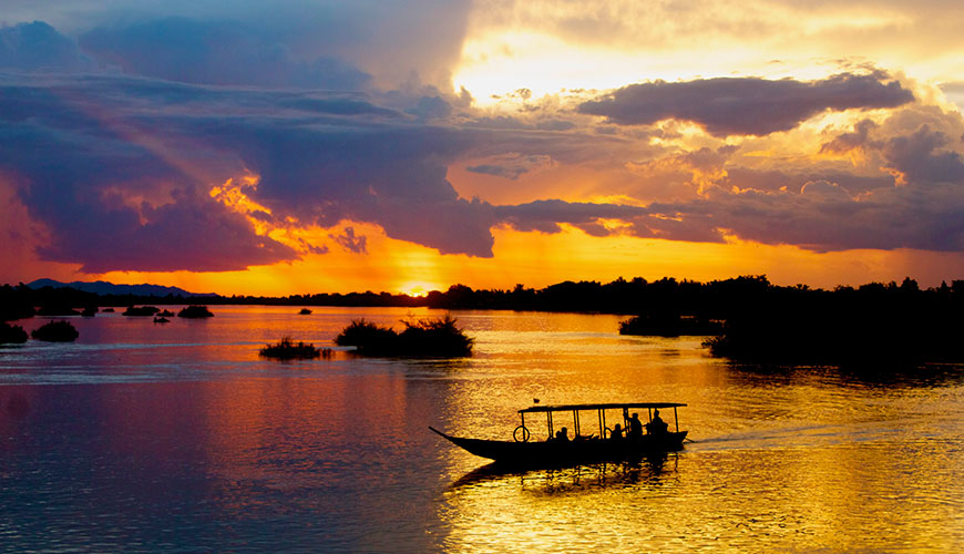 https://www.mrlinhadventure.com/UserFiles/image/Laos-Highlights/Four-Thousand-Islands.jpg